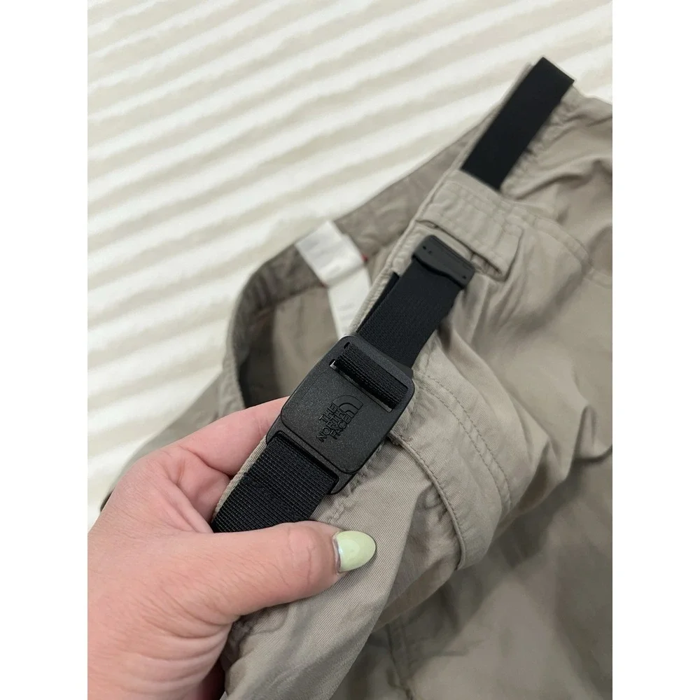 The North Face Cargo Shorts Mens Beige Nylon Hiking Camping Outdoor  Size‎ L